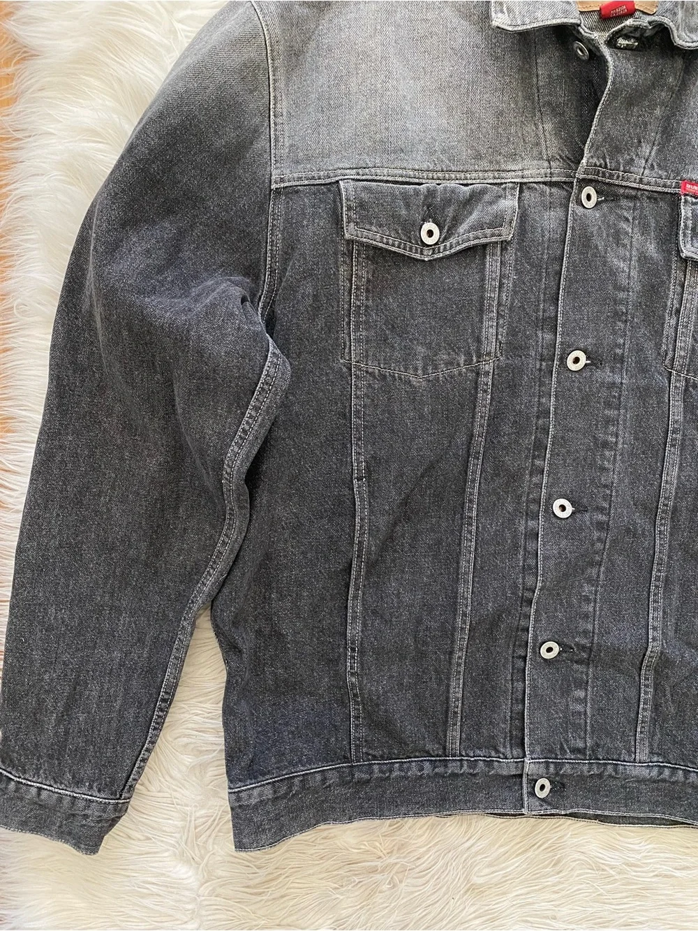 Guess Men’s Washed Black Distressed Cotton Denim Jean Jacket Y2K Vintage 00s XL